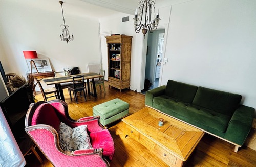 Bassins a Flot Apartment | Nice apartment with wifi near town center and Wine Museum
