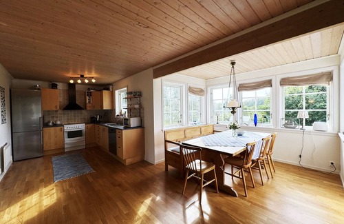 Brastad House | Nice cottage in Brastad near the Åbyfjord | SE09076