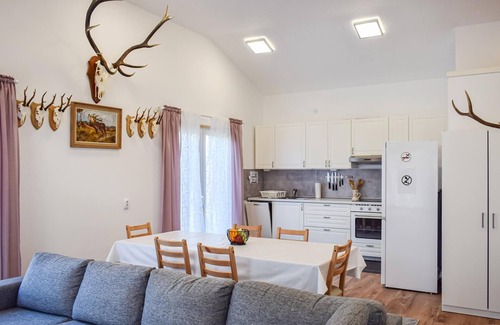 Torarp House | Nice cottage with good standard in Torarp, 100 meters from the fish-rich lake Bolmen in Småland.