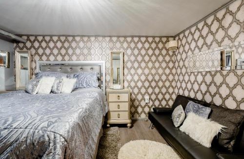 Southeast Yonkers House | Nice Cozy Room By Empire City Casino And Cross County Mall