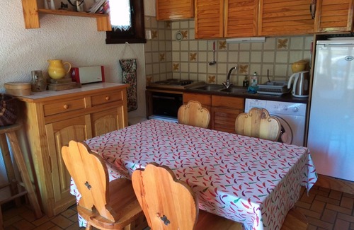Monetier-les-Bains Apartment | Nice duplex 6 pers, village center, south balcony mountain view, near the slopes