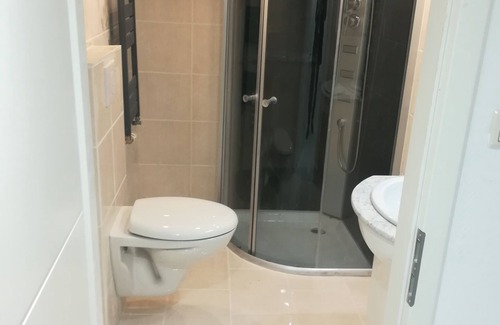 Ixelles Condo | Nice flat close to Flagey