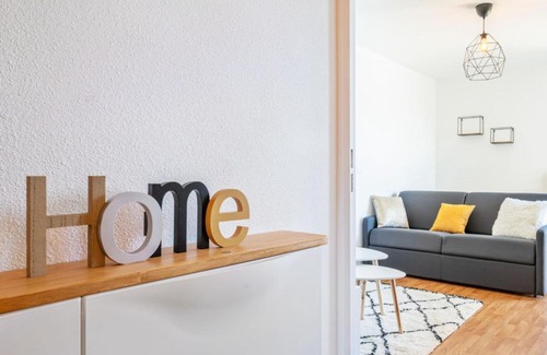 Vannes Apartment | Nice flat w balcony and garage in Vannes 5 min to the beach - Welkeys