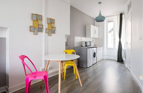 La Doua Apartment | Nice Furnished Apartment Close to Amenities