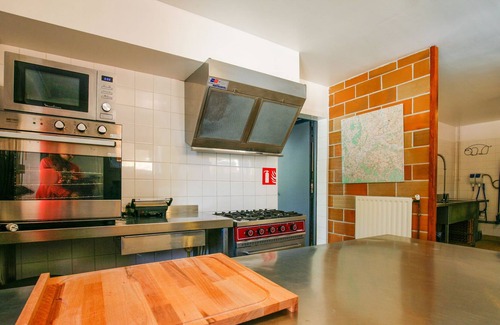 Aubeterre-sur-Dronne House | Nice holiday home in Aubeterre-sur-Dronne with garden