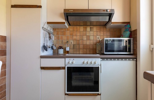 Mariakerke House | Nice holiday home in Ostend by the sea with a terrace