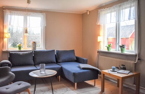 Växjö House | Nice holiday home on a wonderful plot at the edge of the forest.