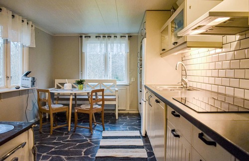Växjö House | Nice holiday home on a wonderful plot at the edge of the forest.