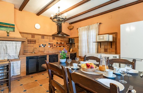 Chiclana de la Frontera House | Nice home in Chiclana de la Fronter