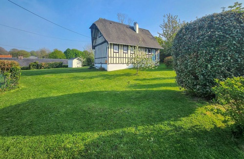 Saint-Aubin-sur-Mer House | Nice home in Saint-Aubin-sur-Mer