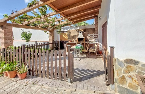 Brena y Marismas de Barbate Natural Park House | Nice home in Barbate with Wi-Fi