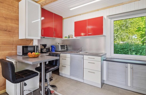 Bungalowdorf an der Talsperre House | Nice home in Zeulenroda-Triebes