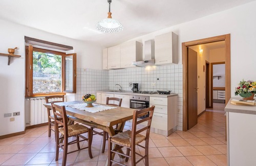 Dicomano House | Nice home in Dicomano FI