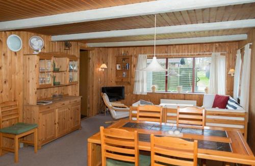 Elsegarde Strand House | Nice Home In Ebeltoft With 2 Bedrooms