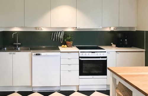 Vathult House | Nice home in Gislaved with sauna