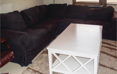 Gunnebo House | Nice Home In Gunnebo With Wifi