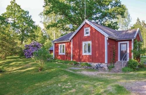 Holmsjo House | Nice home in Holmsjö with lake view