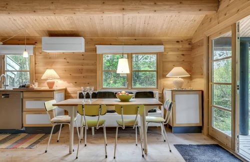 Hornbaek House | Nice home in Hornbæk with WiFi