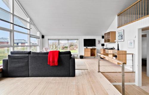 Juelsminde House | Nice Home In Juelsminde With Kitchen