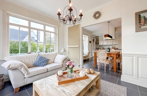 Heist House | Nice home in Knokke-Heist with WiFi
