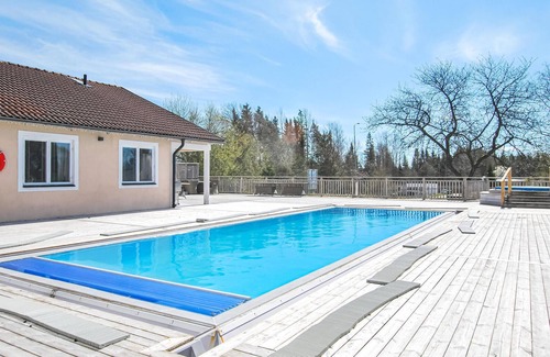Kosta House | Nice home in Kosta with WiFi