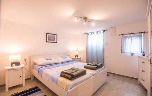 Bakar House | Nice Home In Krasica With Kitchen