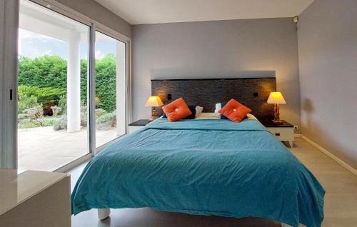 Leon House | Nice Home In Léon With Kitchen