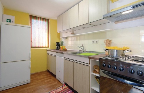 Ludbreg House | Nice home in Ludbreg with WiFi