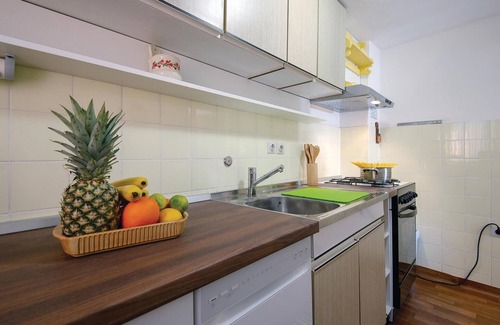 Ludbreg House | Nice home in Ludbreg with WiFi