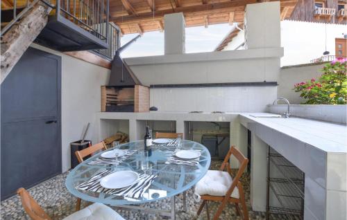 Boleto House | Nice Home In Madonna Del Sasso - Boleto