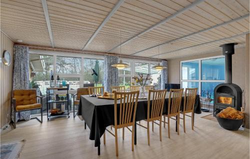 Houstrup House | Nice Home In Nørre Nebel With Sauna