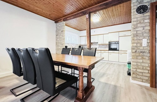 Mariakerke House | Nice home in Oostende with WiFi