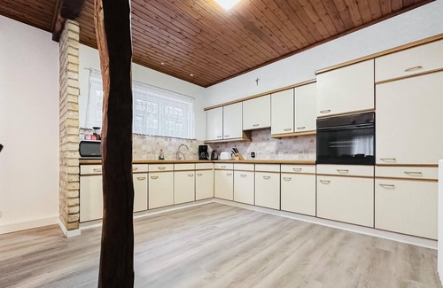 Mariakerke House | Nice home in Oostende with WiFi