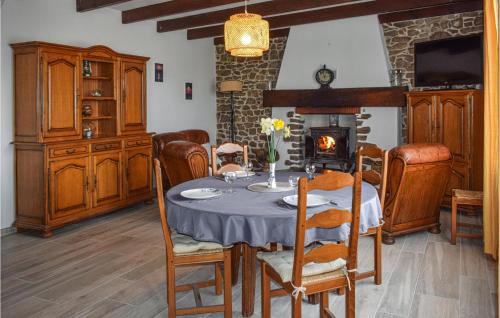 Plehedel House | Nice Home In Pléhédel With Wifi
