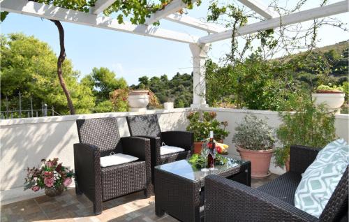 Postira House | Nice Home In Postira With Wifi