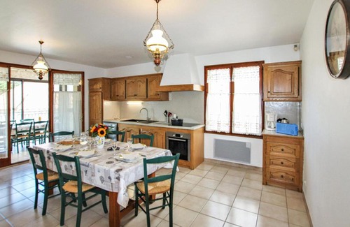 Rochefort-du-Gard House | Nice Home In Rochefort-Du-Gard