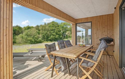 Langemark House | Nice Home In Samsø With Kitchen