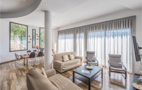 Santa Susanna House | Nice Home In Santa Susanna With Kitchen