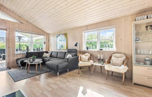 Skaven Strand House | Nice Home In Tarm With Sauna