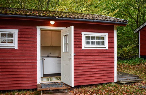 Tormestorp House | Nice home in Tormestorp with lake view