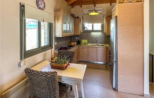 Lerna House | Nice Home In Xiropigado With Wifi