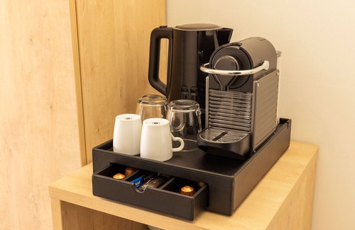 Volendam Apartment | Nice hotel room only 1 km from Volendam Centre