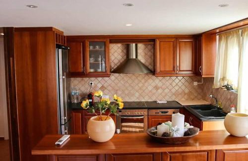 Dirfys-Messapia Villa | Nice house in Euboea