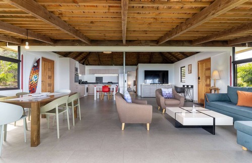 Punaauia Villa | Nice house on the hills with Moorea and ocean view