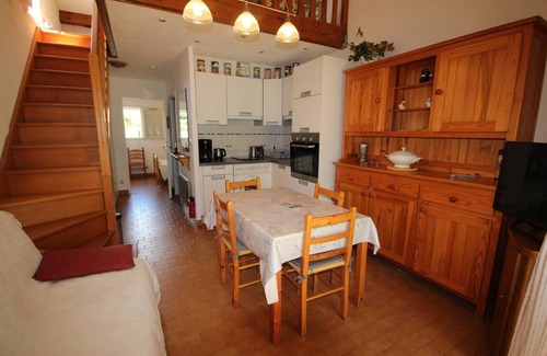 Portiragnes-Plage House | Nice house south exposed in the secured residence MAS DE PLAGE 1, for 3/4 persons, only at 250m.