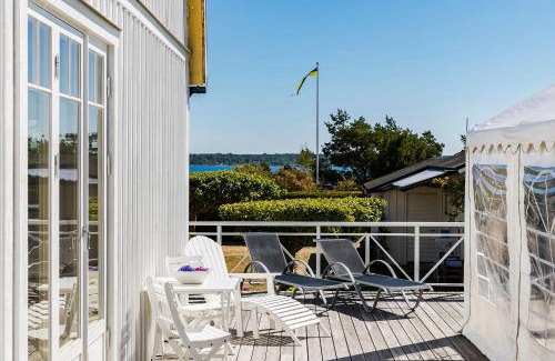 Sissehall House | Nice house with a panoramic view of the sea on beautiful Hasslo outside Karlskrona