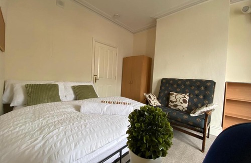 Coventry House | Nice Living Serviced Accommodations 5