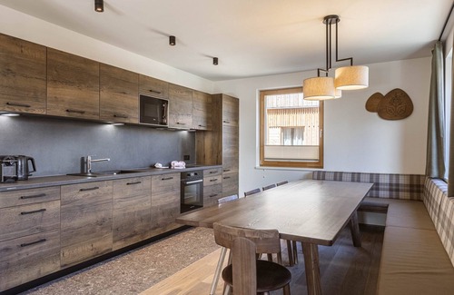 Sonnenalpe Nassfeld Apartment | Nice lodge with balcony