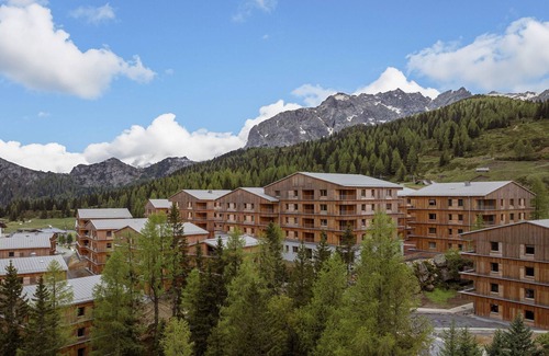 Sonnenalpe Nassfeld Apartment | Nice lodge with balcony