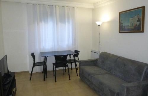 Saint Philippe Apartment | Nice-Miramar Apartment and Parking